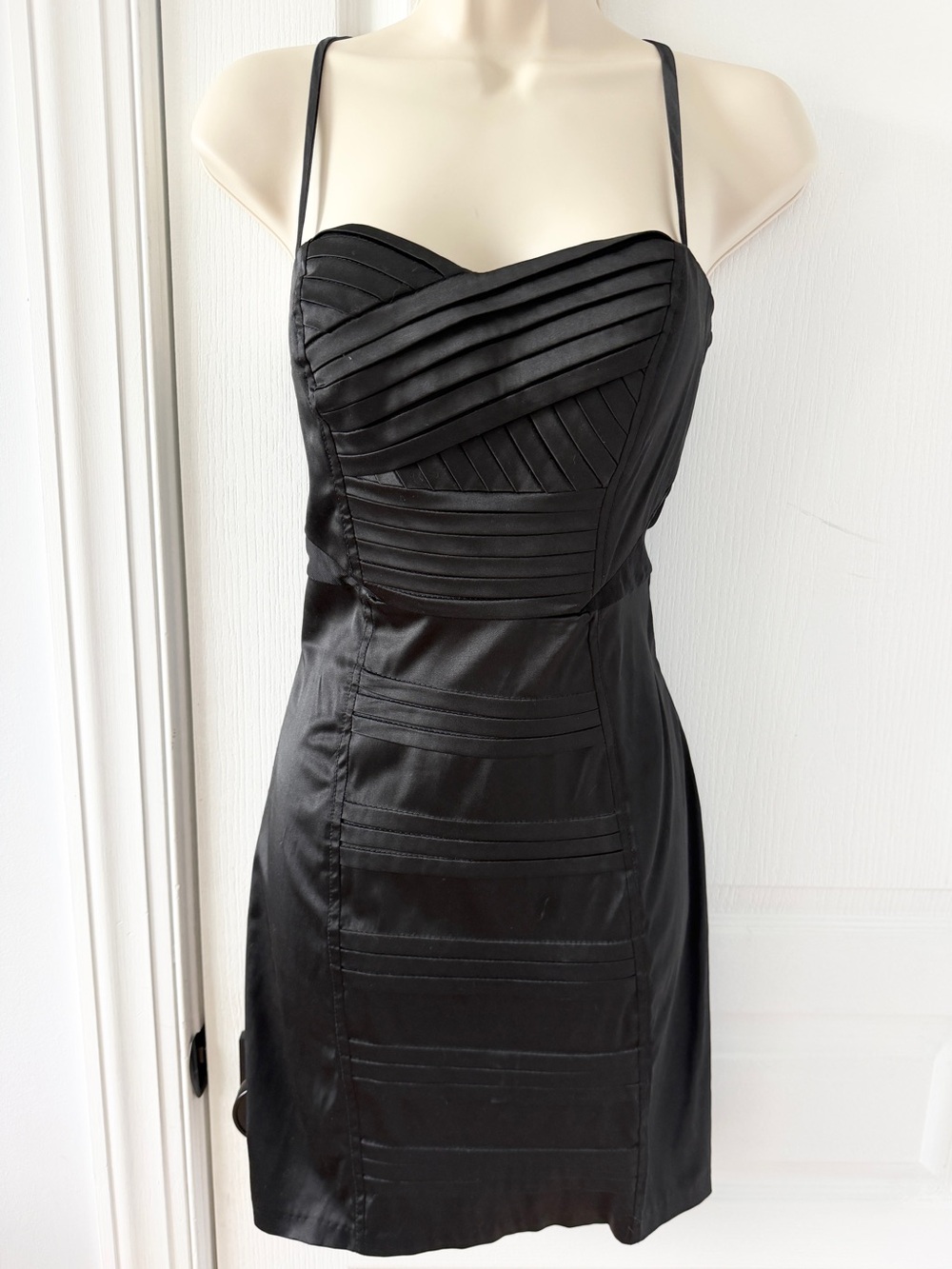 XOXO Black Satin Bodycon Cocktail Dress Size 3/4